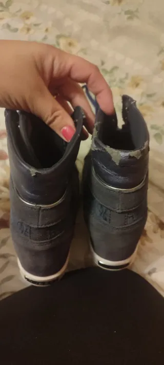 Guess Scarpe Donna Blu/Argento