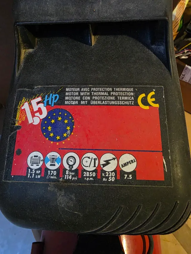 Compresor de aire con manómetro