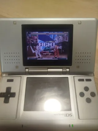 Nintendo DS Gris + Cargador y Juegos