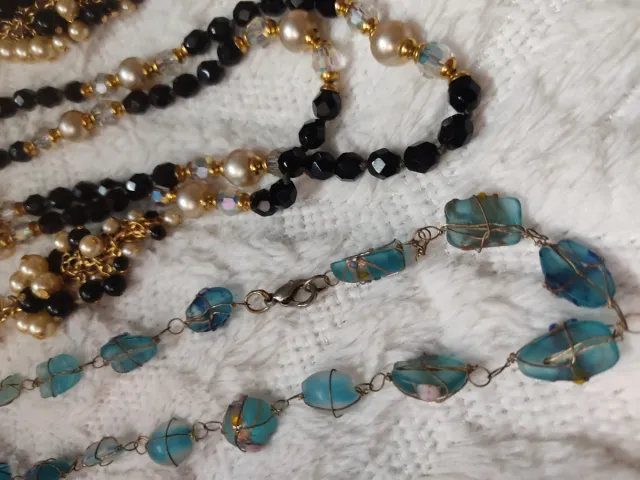 Lote de colares de bijuteria antiga