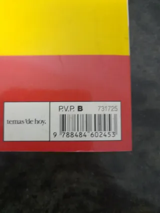 Libro Cómo ser mujer y no morir en el intento.