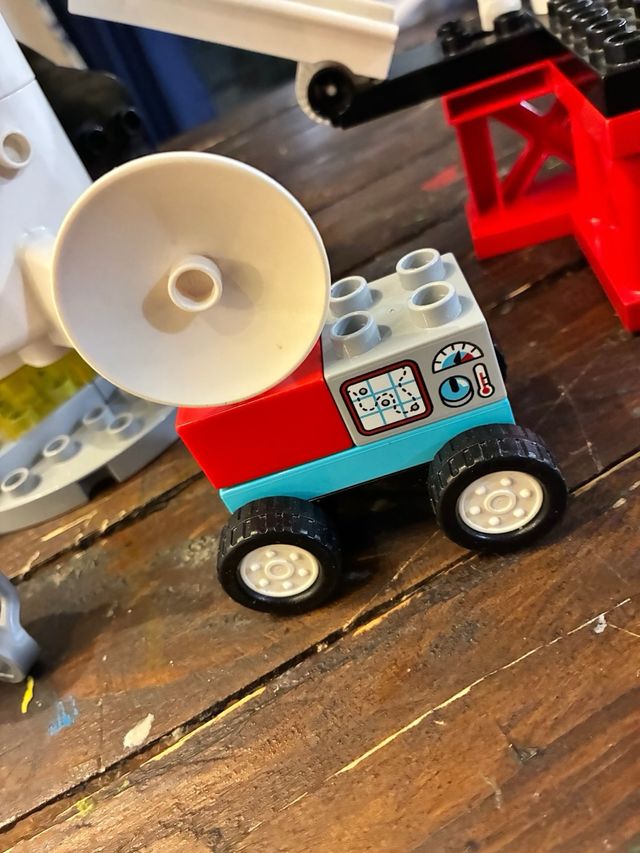LEGO Duplo Razzo Spaziale Missione Volo
