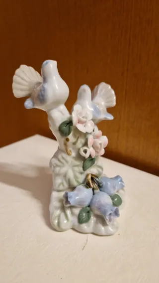 Statuina vintage uccelli e fiori