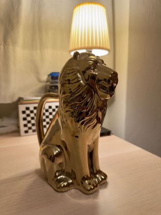 Jarra León Zara Home Dorada