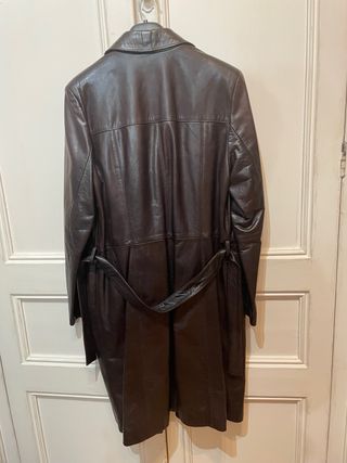 Abrigo de piel marrón