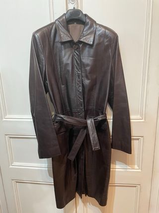 Abrigo de piel marrón
