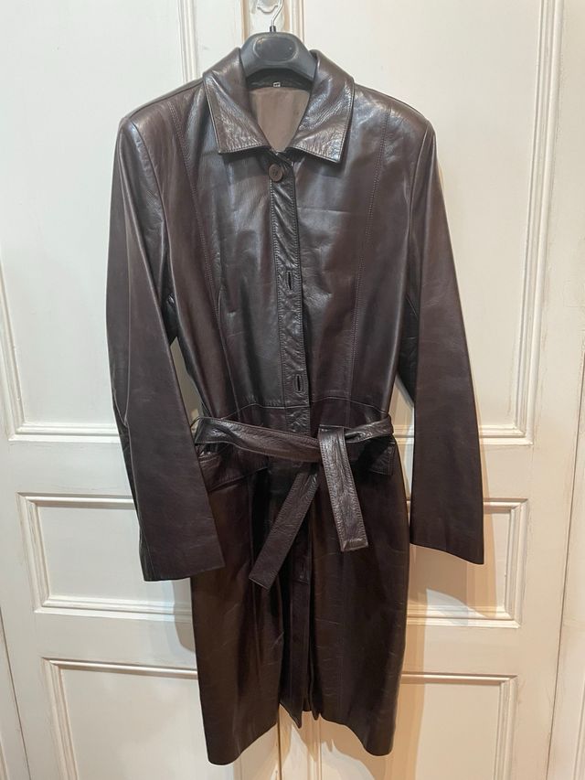 Abrigo de piel marrón