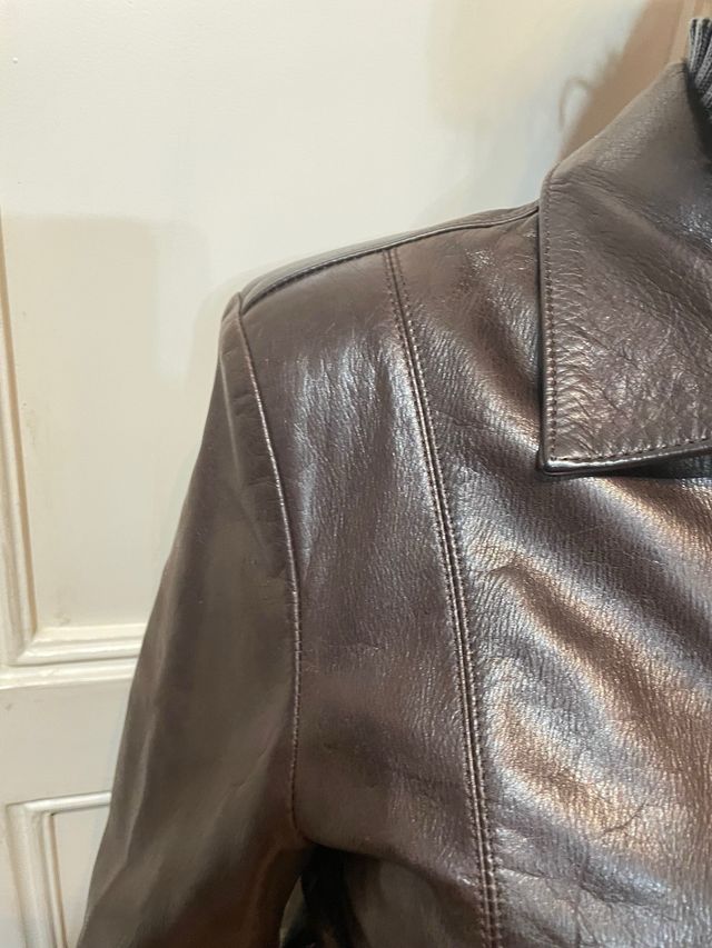 Abrigo de piel marrón