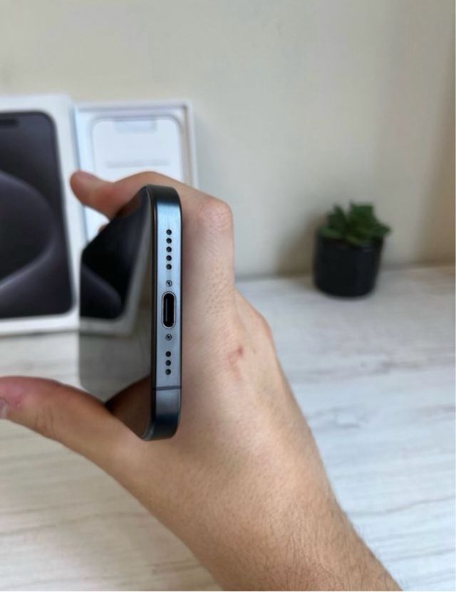 iPhone 15 Pro Space Gray