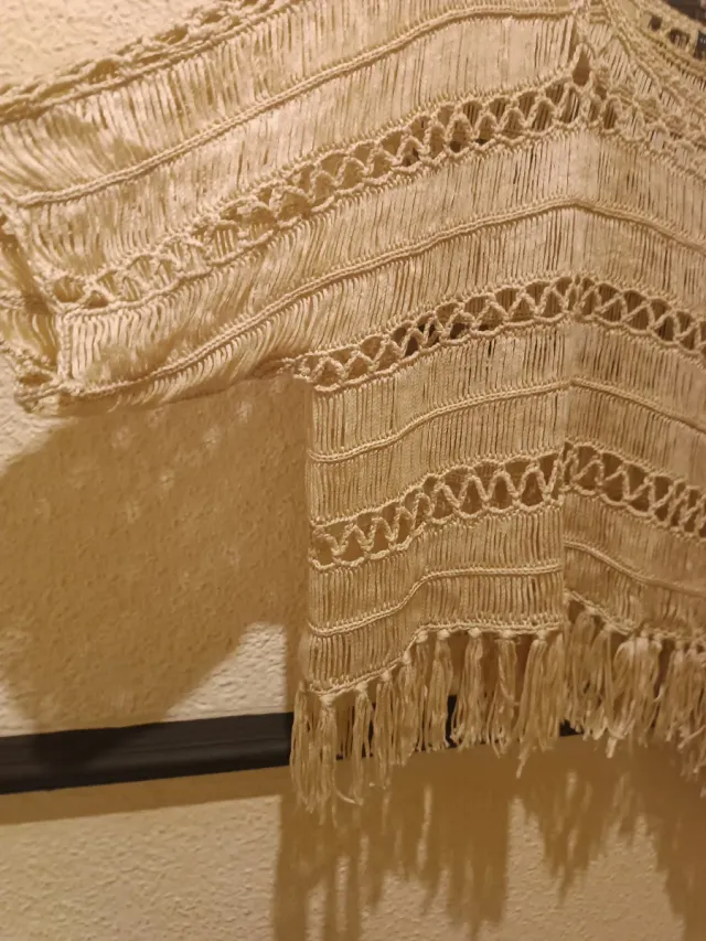 Jersey de crochet beige