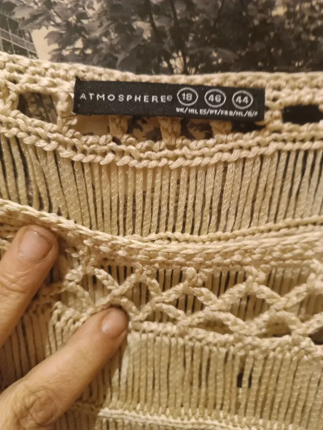 Jersey de crochet beige