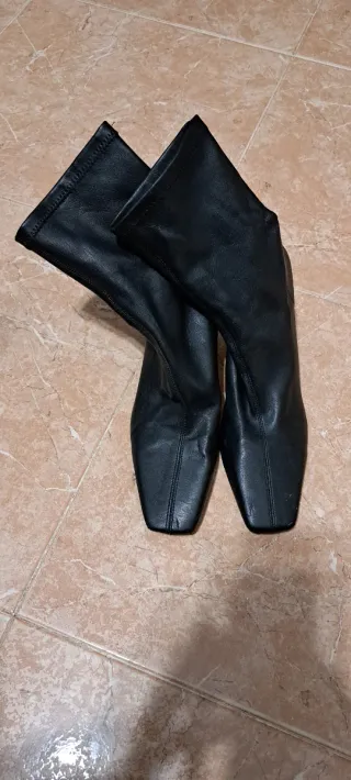 Botines Zara Tacón Transparente