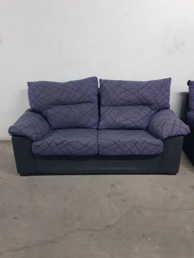 Conjunto Sofá 3+2 plazas por 100 €