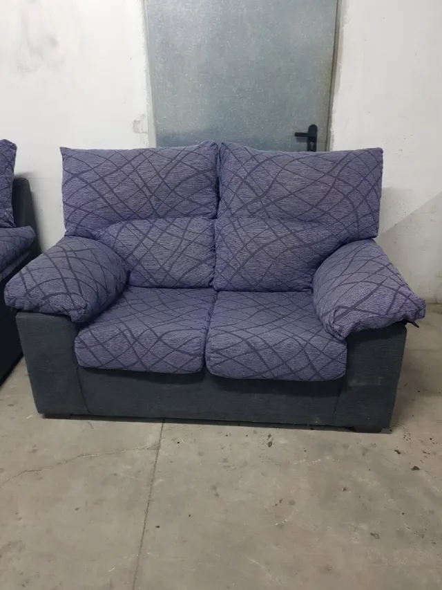 Conjunto Sofá 3+2 plazas por 100 €