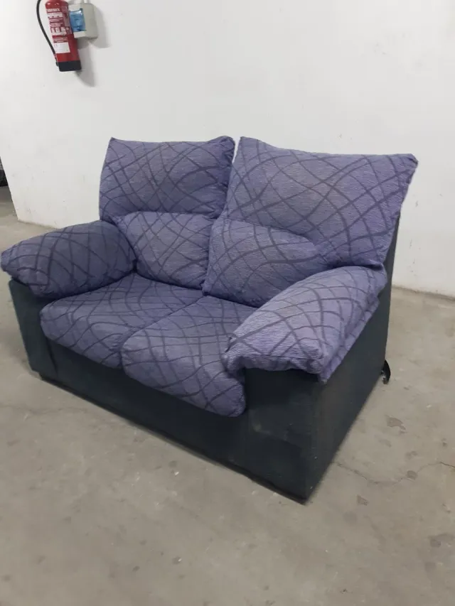 Conjunto Sofá 3+2 plazas por 100 €