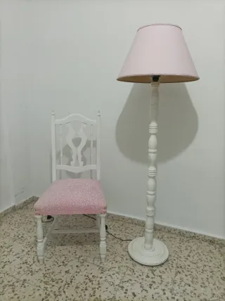 Lampada da terra vintage rosa