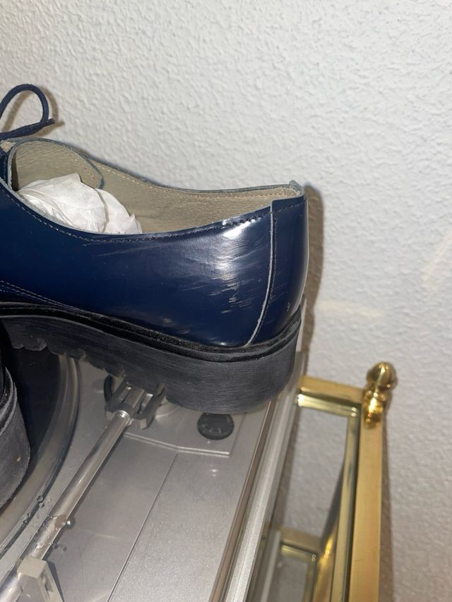 Zapatos de vestir azul brillante