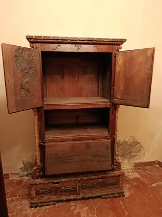 Alacena rústica madera. Retocada sin terminar