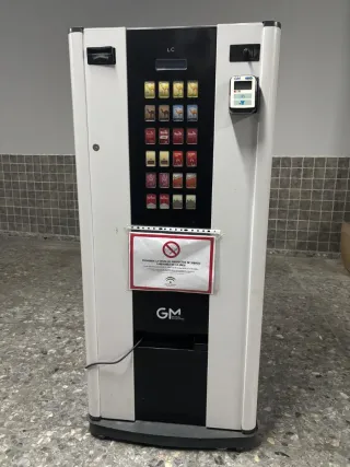 Máquina Vending Crystal LC 24/21