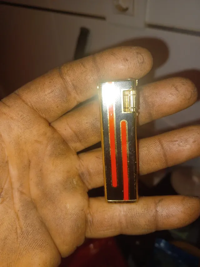 Accendino a benzina da collezione vintage