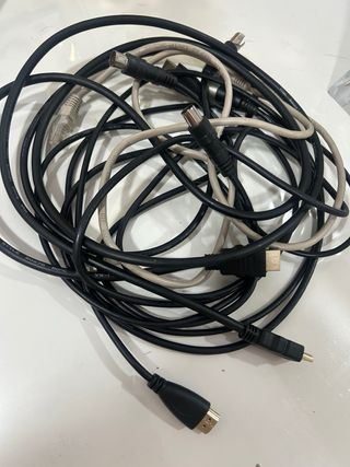 Descodificador Movistar UHD + Cables