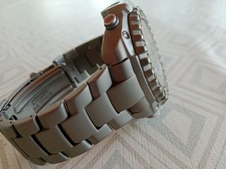 Citizen JP-3020 Alti-Depth Titanium Reloj