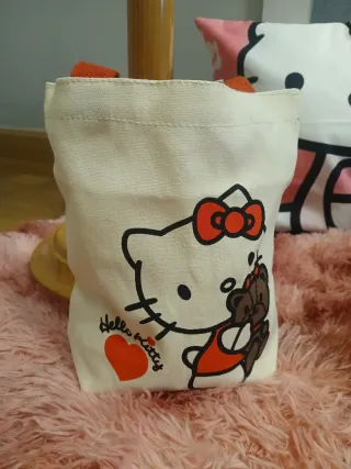 Bolso Hello Kitty con osito
