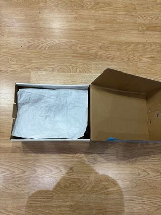 Hoka negras talla 43