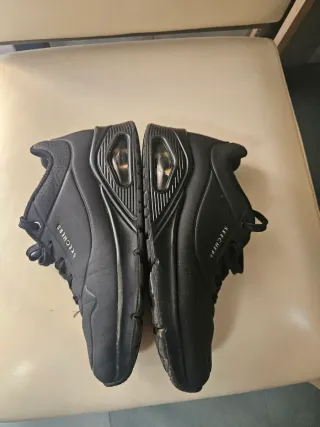 Deportivas Skechers Mujer Negras