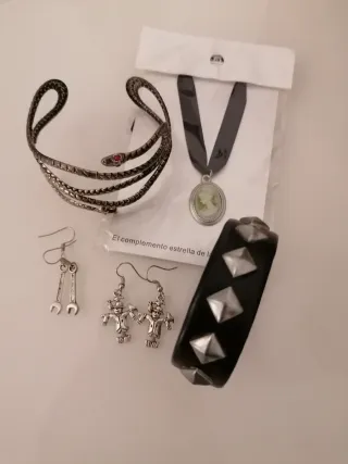 Lote bisutería punk rock