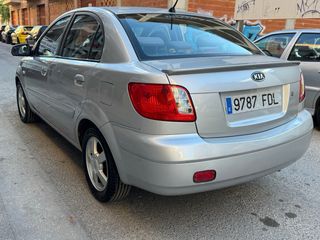 KIA Rio 2007