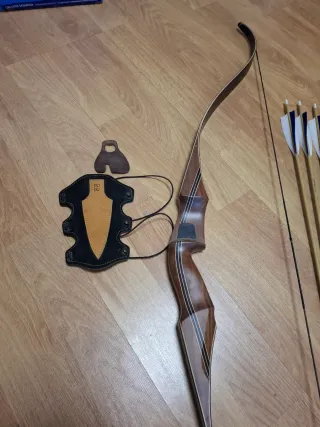 Arco recurvo Samick Lion