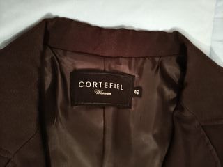 Traje Marrón Blazer y Falda