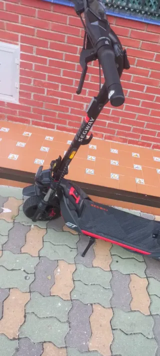 Patinete Eléctrico SEGWAY-NINEBOT ZT3 PRO E