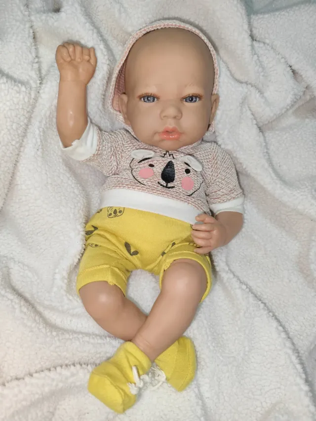 Bambola neonato reborn in vinile