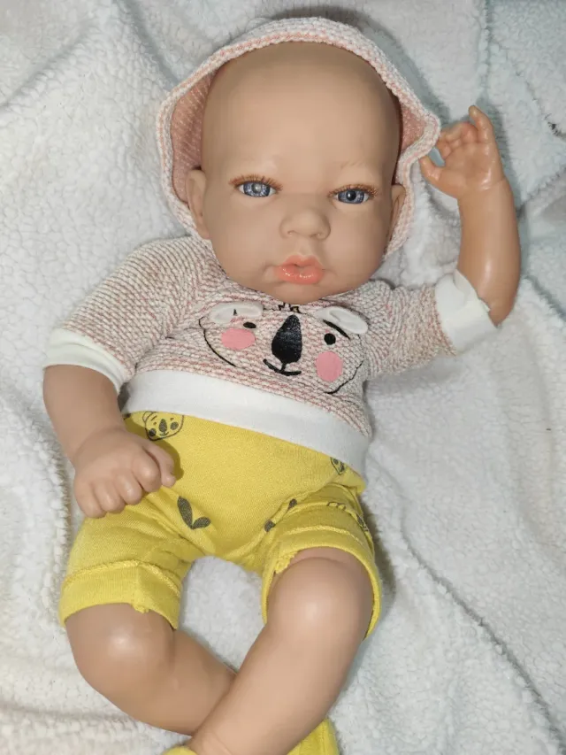 Bambola neonato reborn in vinile