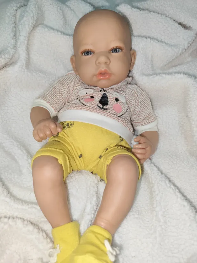 Bambola neonato reborn in vinile