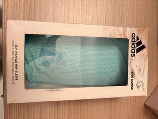 Espinilleras Adidas Fútbol