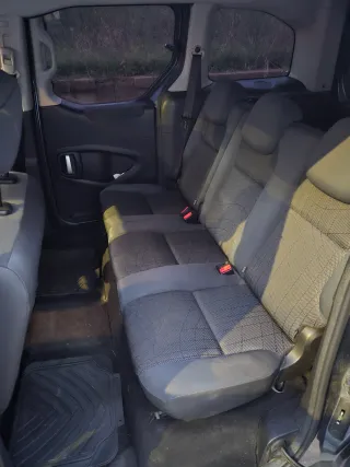 Peugeot Partner 2011