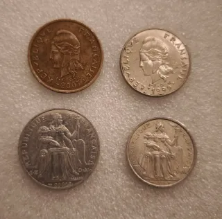 Polinesia Francese 4 monete diverse