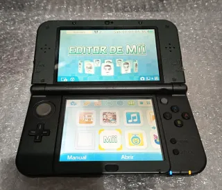 Nintendo 3DS XL Negra Cargador Incluido