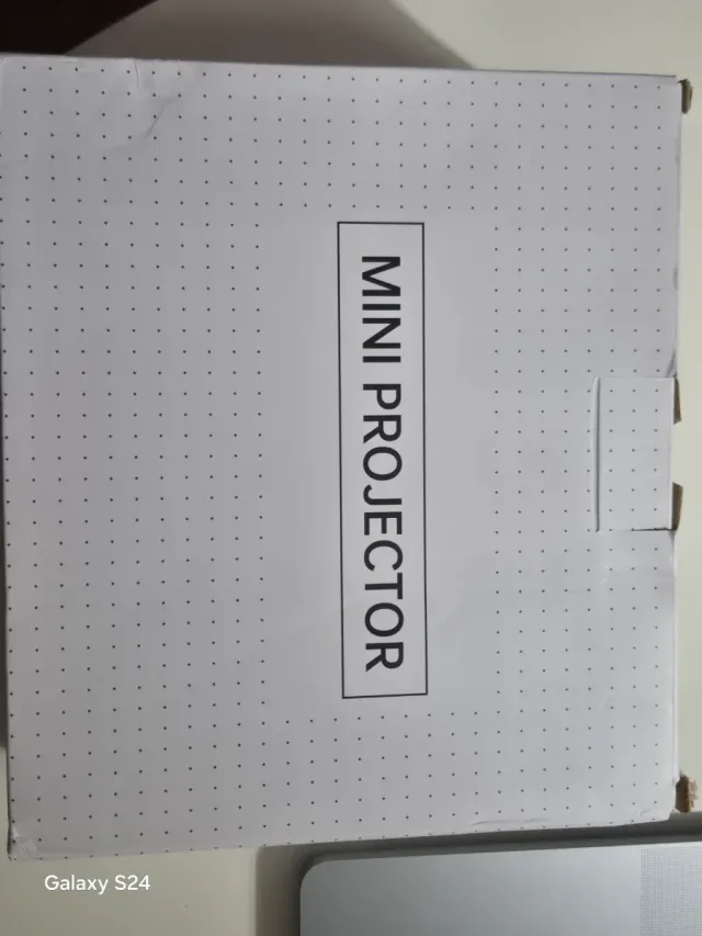 Mini proyector blanco