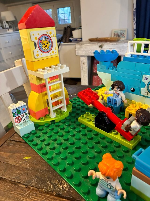 Lego Duplo Scuola Bus e Parco Giochi