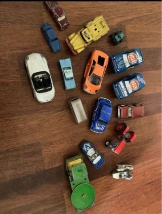 Coche de juguete antiguo Chevrolet Impala