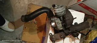 Turbo con colectores y válvula GR