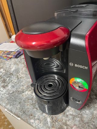 Cafetera Bosch Tassimo Roja