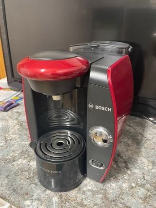 Cafetera Bosch Tassimo Roja