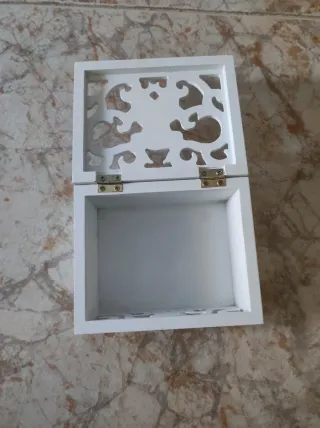 Joyero Tous Blanco de madera tallada