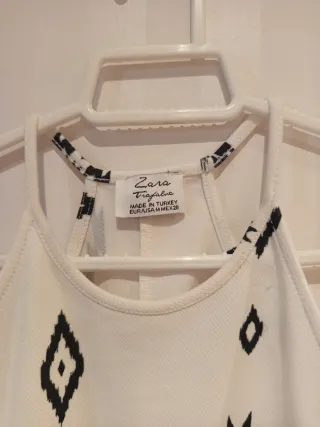 Camiseta Zara Estampada