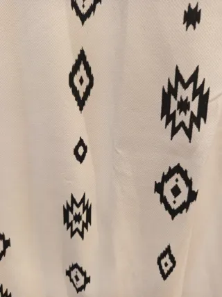 Camiseta Zara Estampada